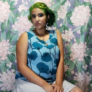 Blue Floral Blouse 👚